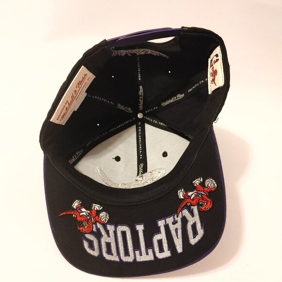 Raptors Old Logo Mitchell And Ness Snapback White Black Purple Under Brim - New - Picture 7 of 9